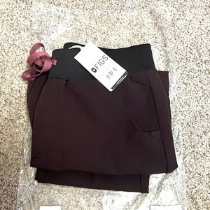 FIGS Espresso Zamora high waisted 2.0 Jogger scrub pants